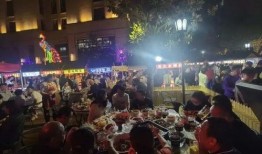 北高夜市恋情最新爆料,甜蜜瞬间曝光，网友直呼太甜！