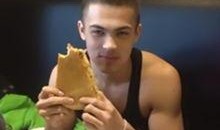 韦唯爆料小时候视频,揭秘明星背后的温馨瞬间