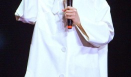 华晨宇新闻最新爆料,神秘事件引发热议，粉丝期待揭秘