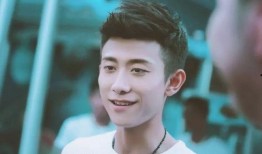 张一山初中生爆料视频,揭秘青涩岁月里的那些往事